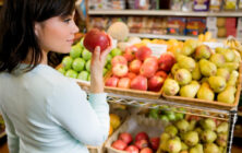 How to Shop for Healthy Fruits